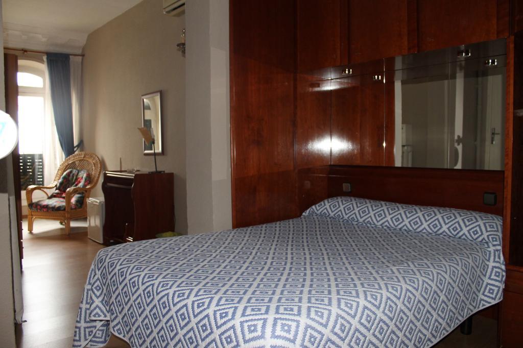 Hostal Trevinca 马德里 外观 照片