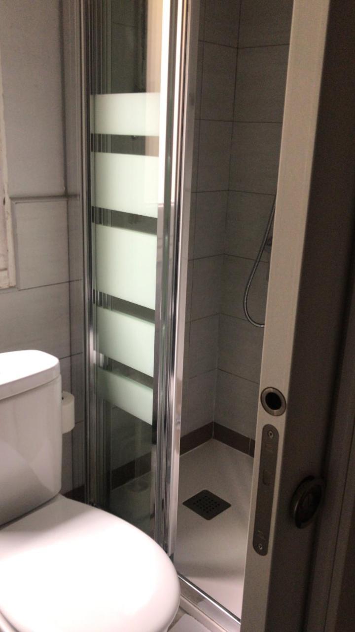 Hostal Trevinca 马德里 外观 照片