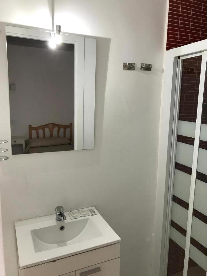 Hostal Trevinca 马德里 外观 照片